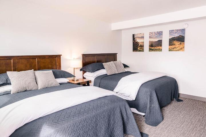 Alaska Frontier Inn