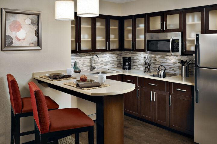 Staybridge Suites Tysons - McLean by IHG
