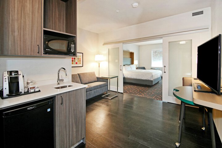 Room 112 of 155