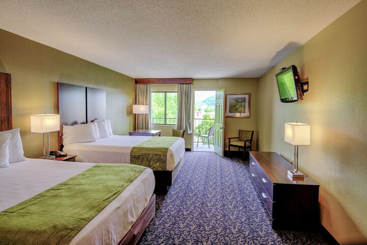 Room 25 of 37