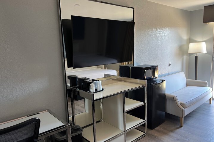 Room 46 of 51