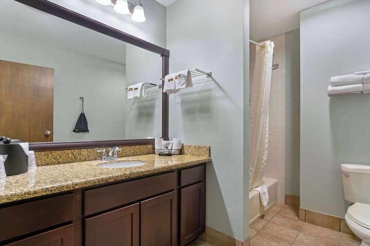 Best Western Plus Ahtanum Inn