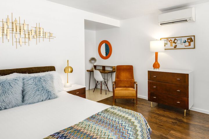 Room 48 of 138