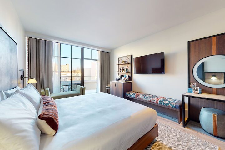 Room 35 of 57