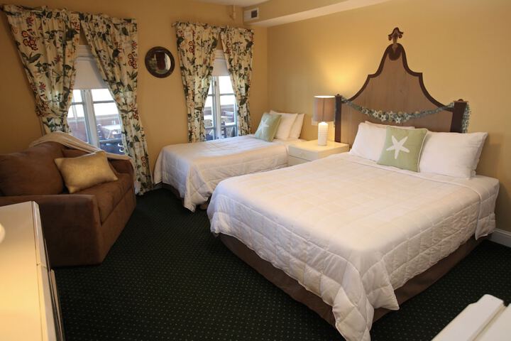 Room 45 of 68
