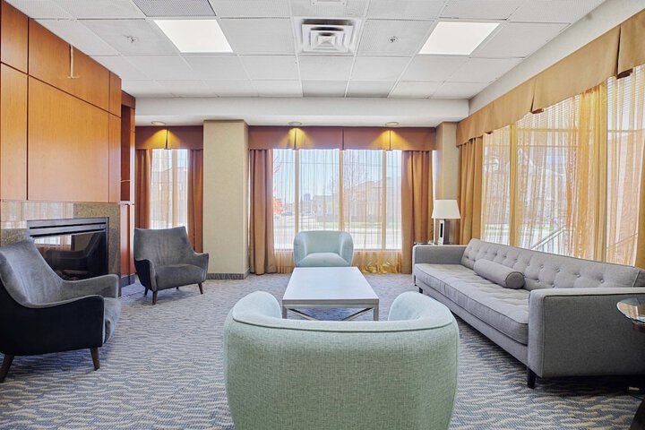 Sandman Hotel & Suites London Downtown