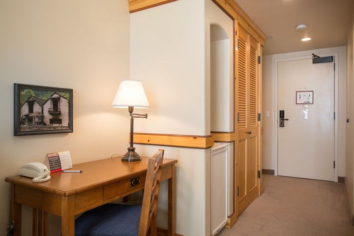 Room 20 of 53