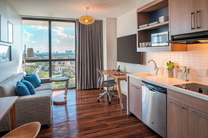 Room 15 of 41