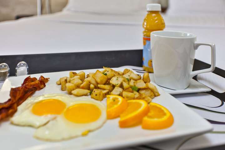 Breakfast/Coffee Service 59 of 61