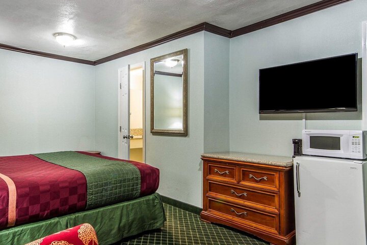 Room 46 of 59