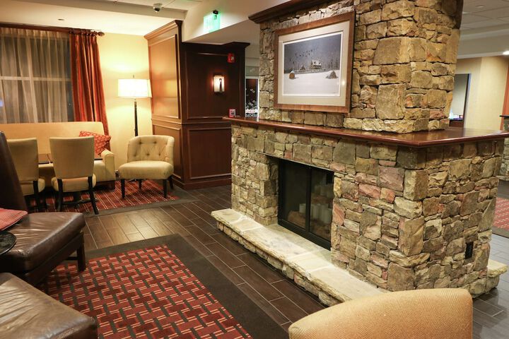 Hotel Interior 7 of 25