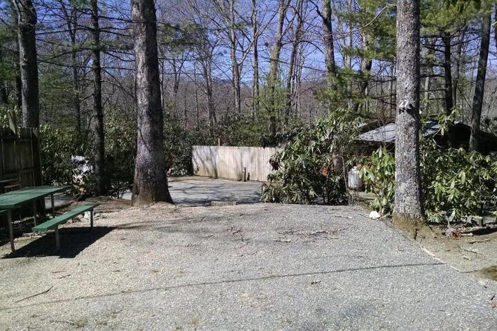 Linville Falls Campground RV Park, and Cabins