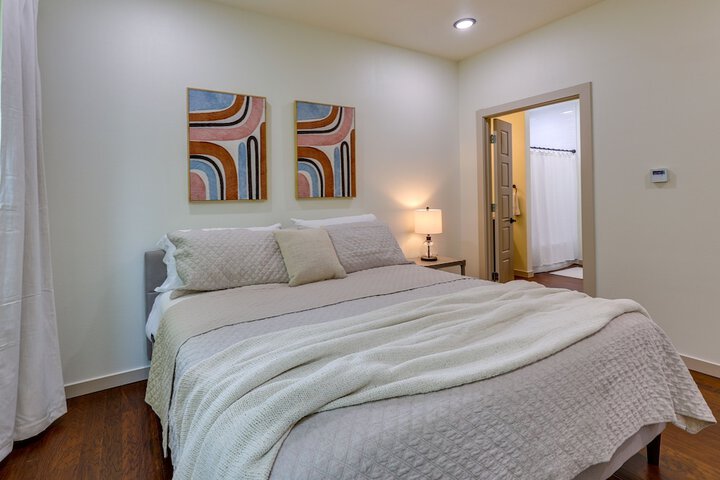 Bella Vista Vacation Rental on The Back 40 Trail!