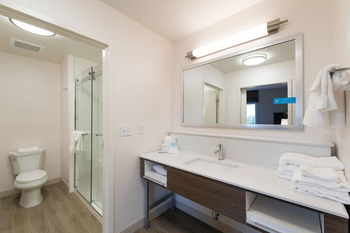 Room 20 of 44