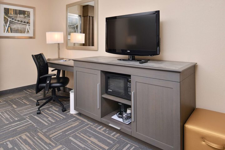 Room 21 of 41
