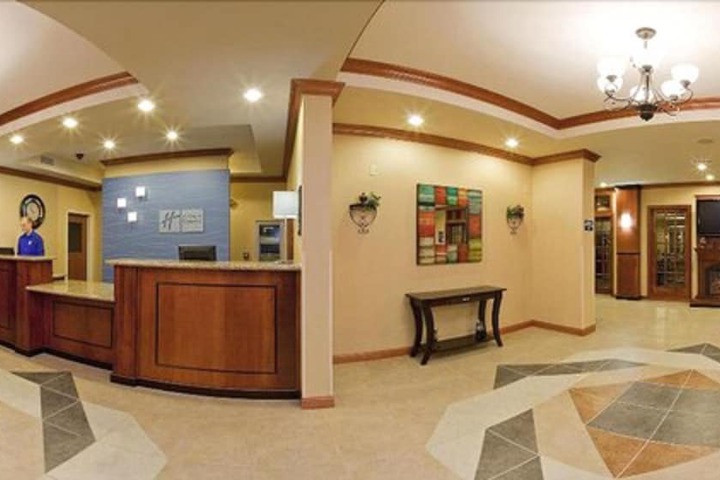 Holiday Inn Express Hotel & Suites ANDERSON NORTH by IHG