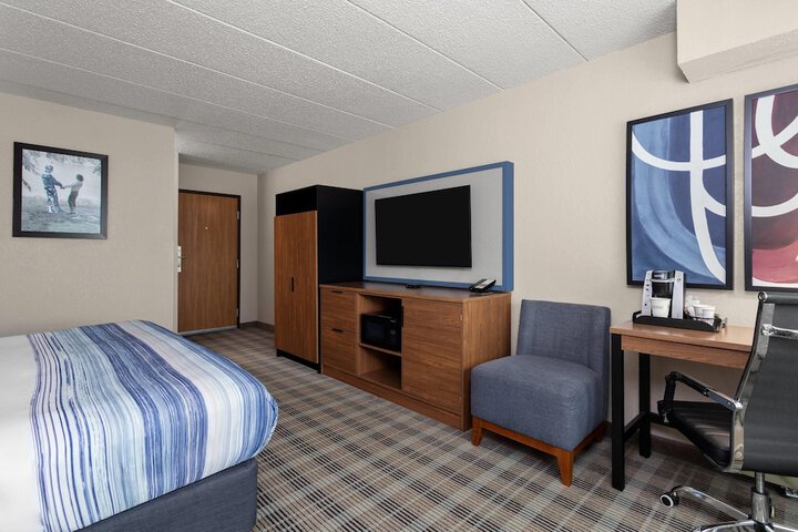 AmericInn by Wyndham Roseau