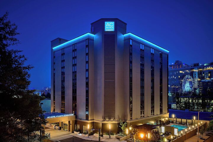 Hotel 2 of 73