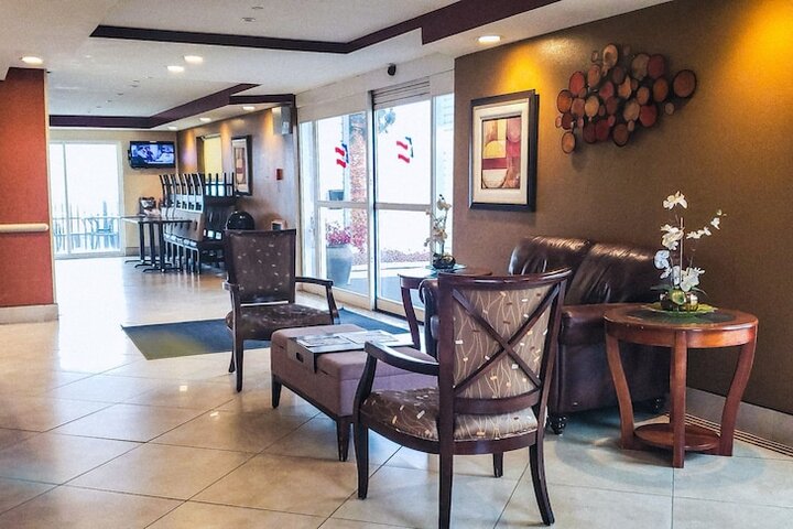 Hotel Interior 10 of 57