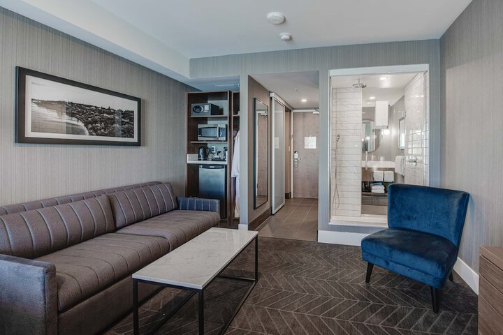 Room 31 of 67