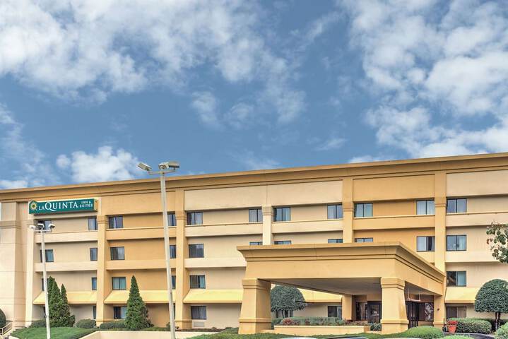 Hotel 3 of 27