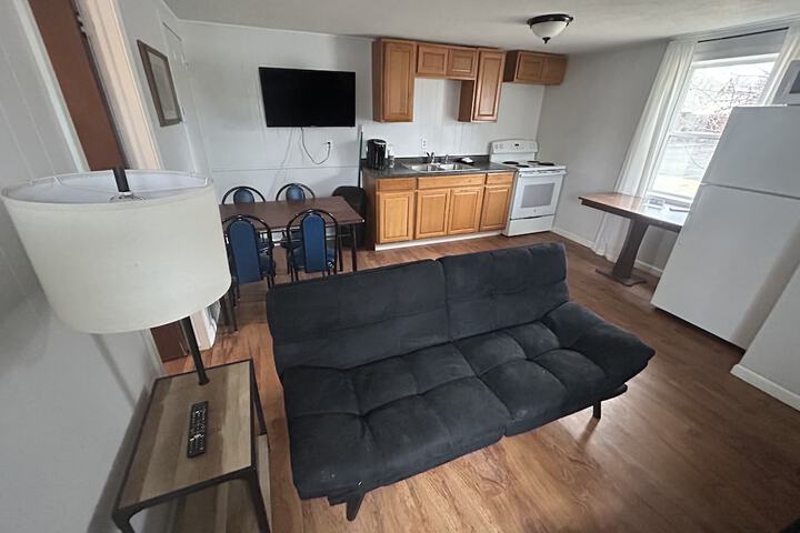 Room 15 of 27