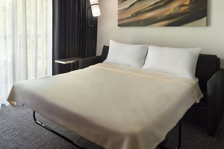 Courtyard by Marriott Tallahassee Downtown / Capitol