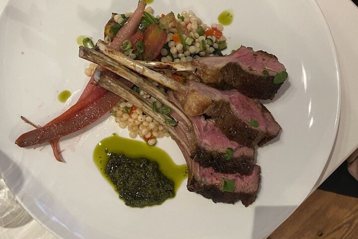 Dining 93 of 145