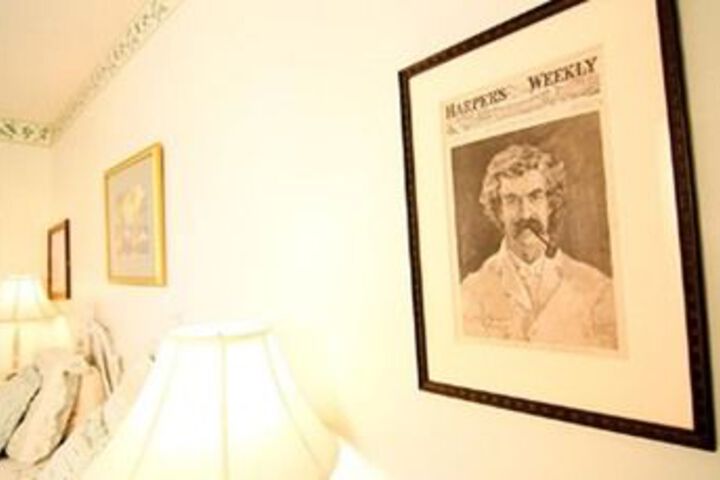 Washington Irving Inn