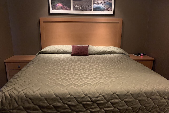 Room 16 of 35