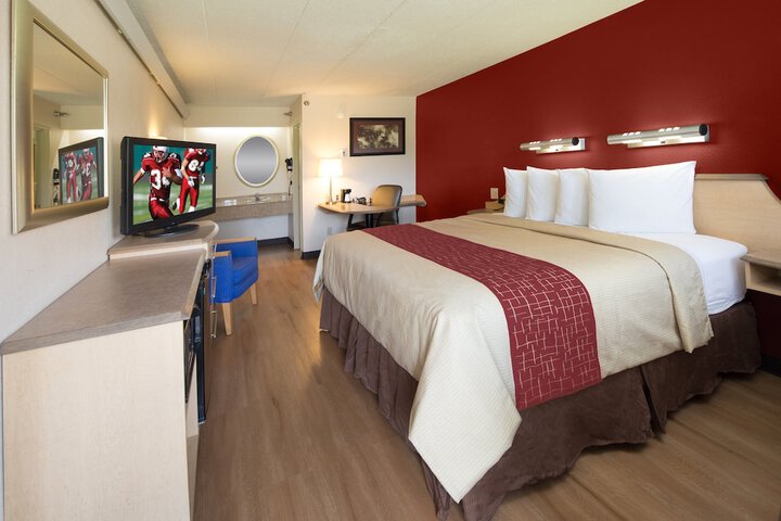 Room 16 of 32