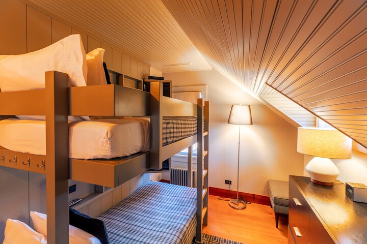 The Outlook Lodge
