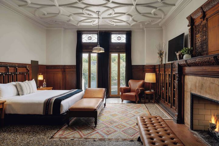 Room 20 of 95