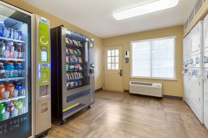 Extended Stay America Suites Washington DC Falls Church
