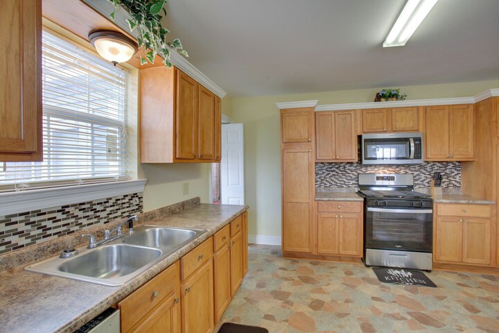 Donaldsville Vacation Home Near Mississippi River