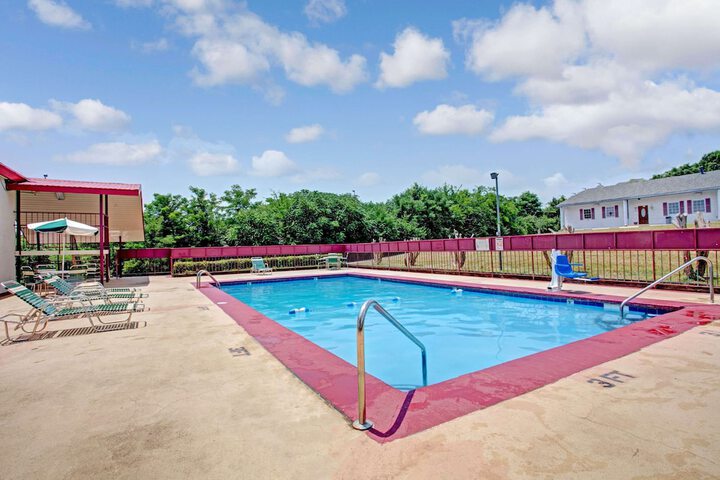 Pool 3 of 13