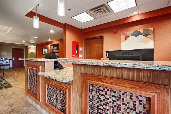 Hotel Interior 4 of 17