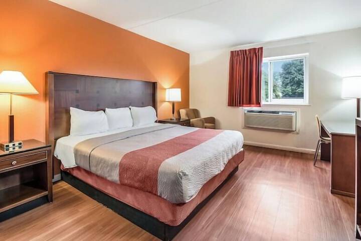 Motel 6 Tinton Falls NJ – Neptune