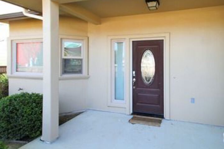 Bungalow at J and J Cellars 1 Br Home by RedAwning