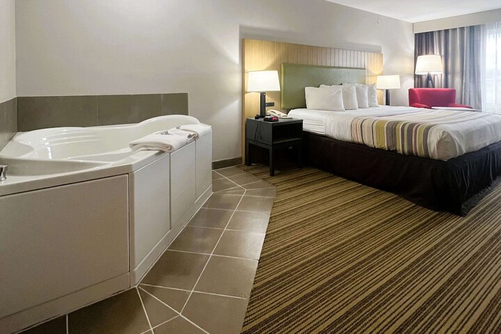 Room 40 of 51