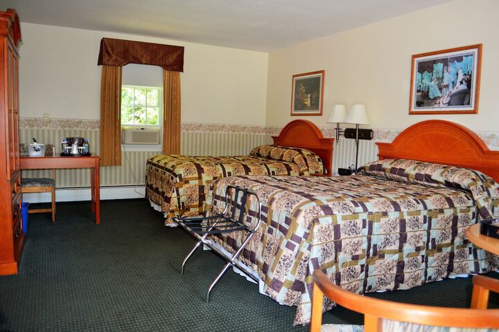 Room 52 of 111