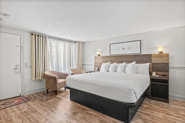 Room 20 of 55