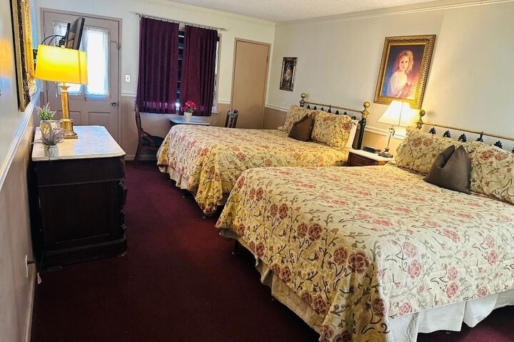 Gunn House Hotel
