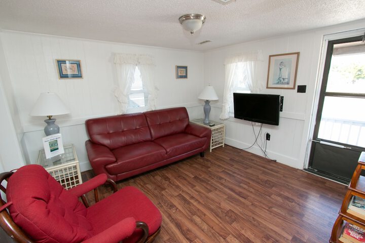 Room 147 of 156