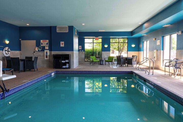 Hampton Inn Elkhorn Lake Geneva Area