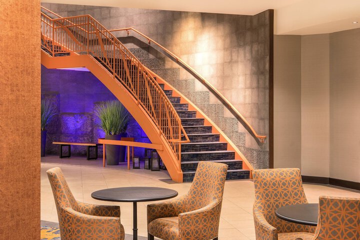 Hotel Interior 11 of 36