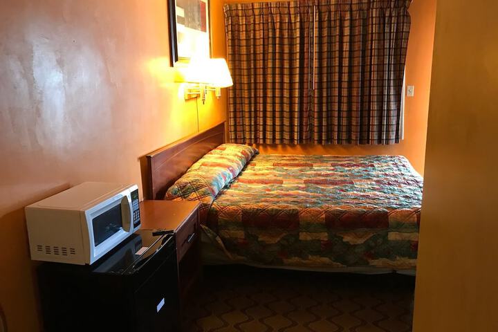 Towne House Motel