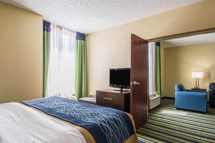 Room 31 of 48