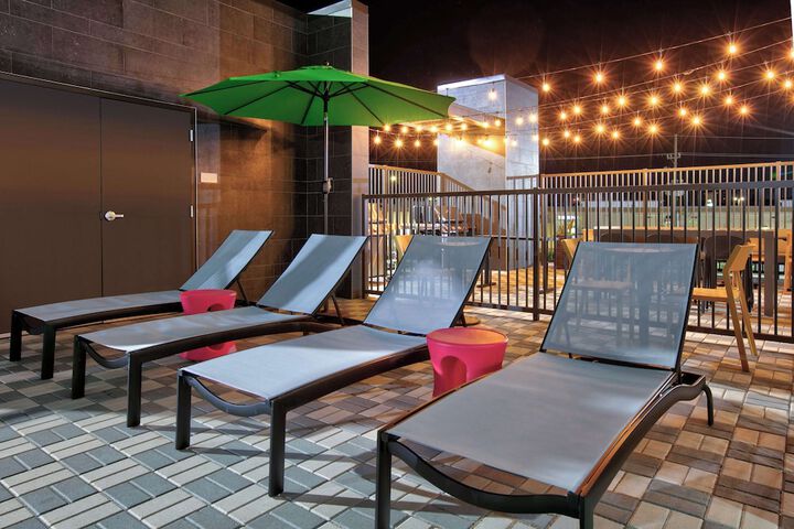 Terrace/Patio 23 of 25
