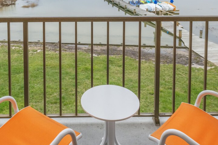 The Bay Resort